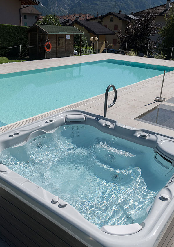 Hotel Lucia S.a.s di Moschen Andrea & C. | Hotel Lucia a Levico Terme, nel cuore del Trentino, dove l’ospitalità è di casa.